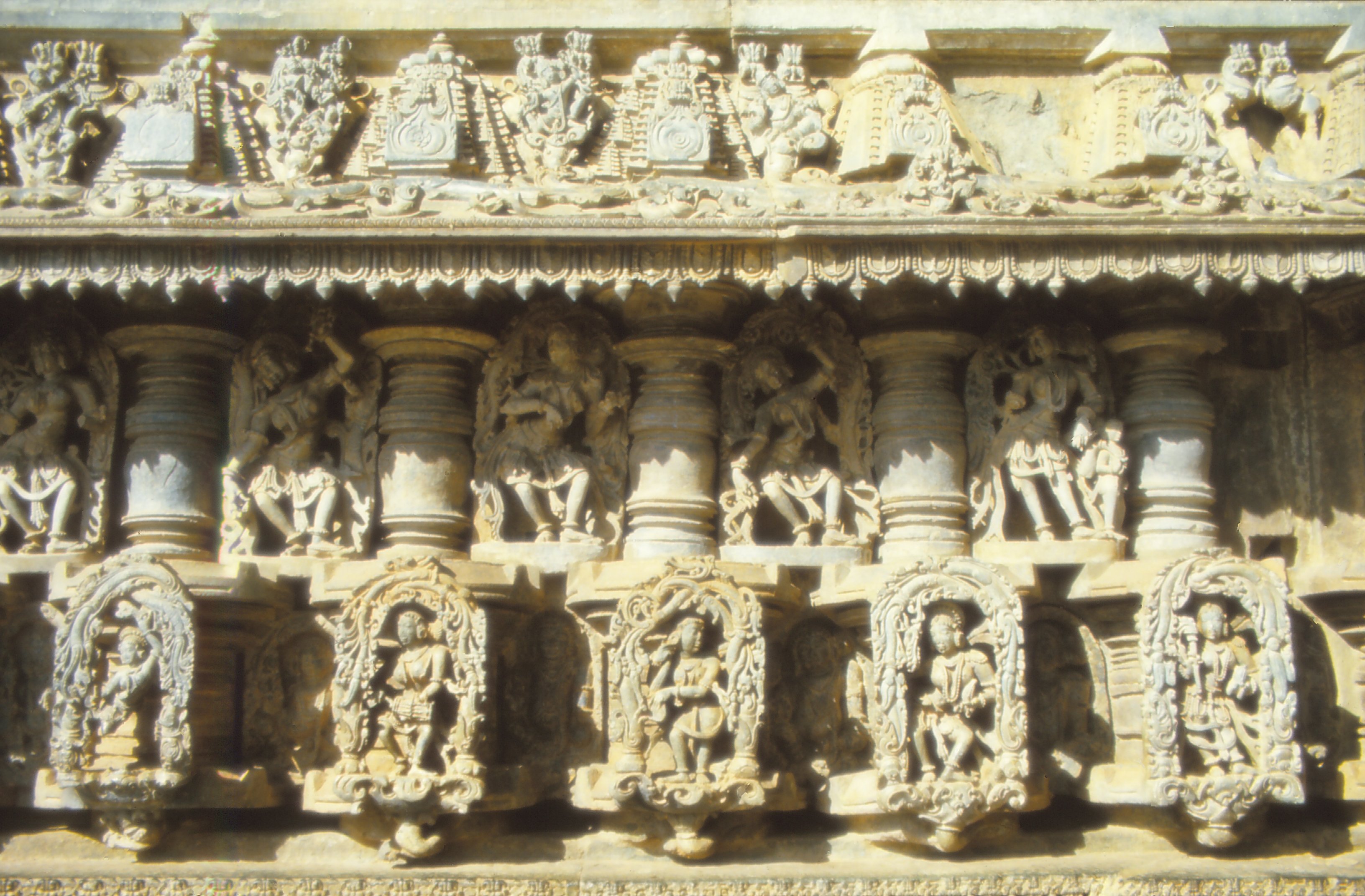 Belur