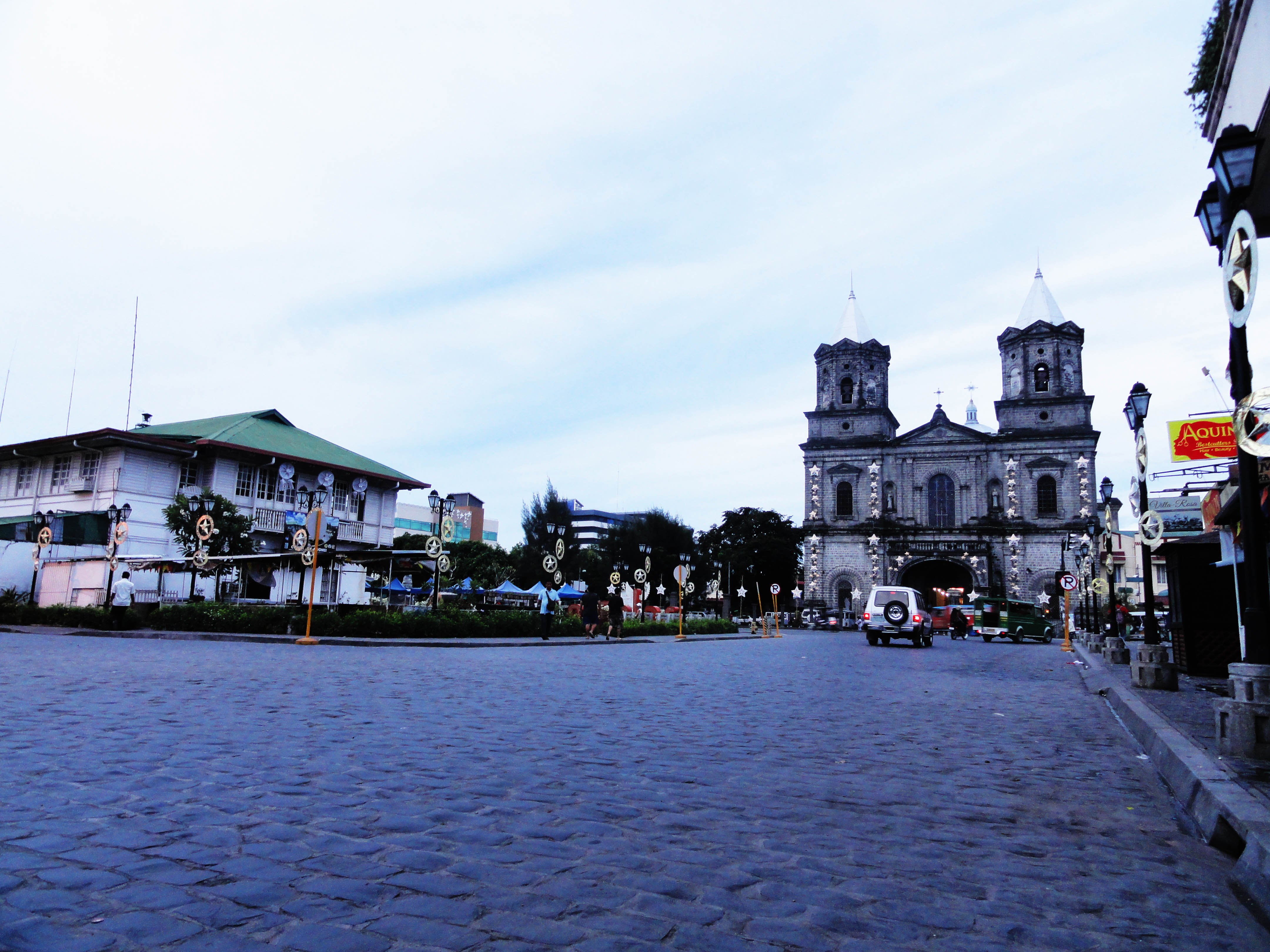 Angeles City