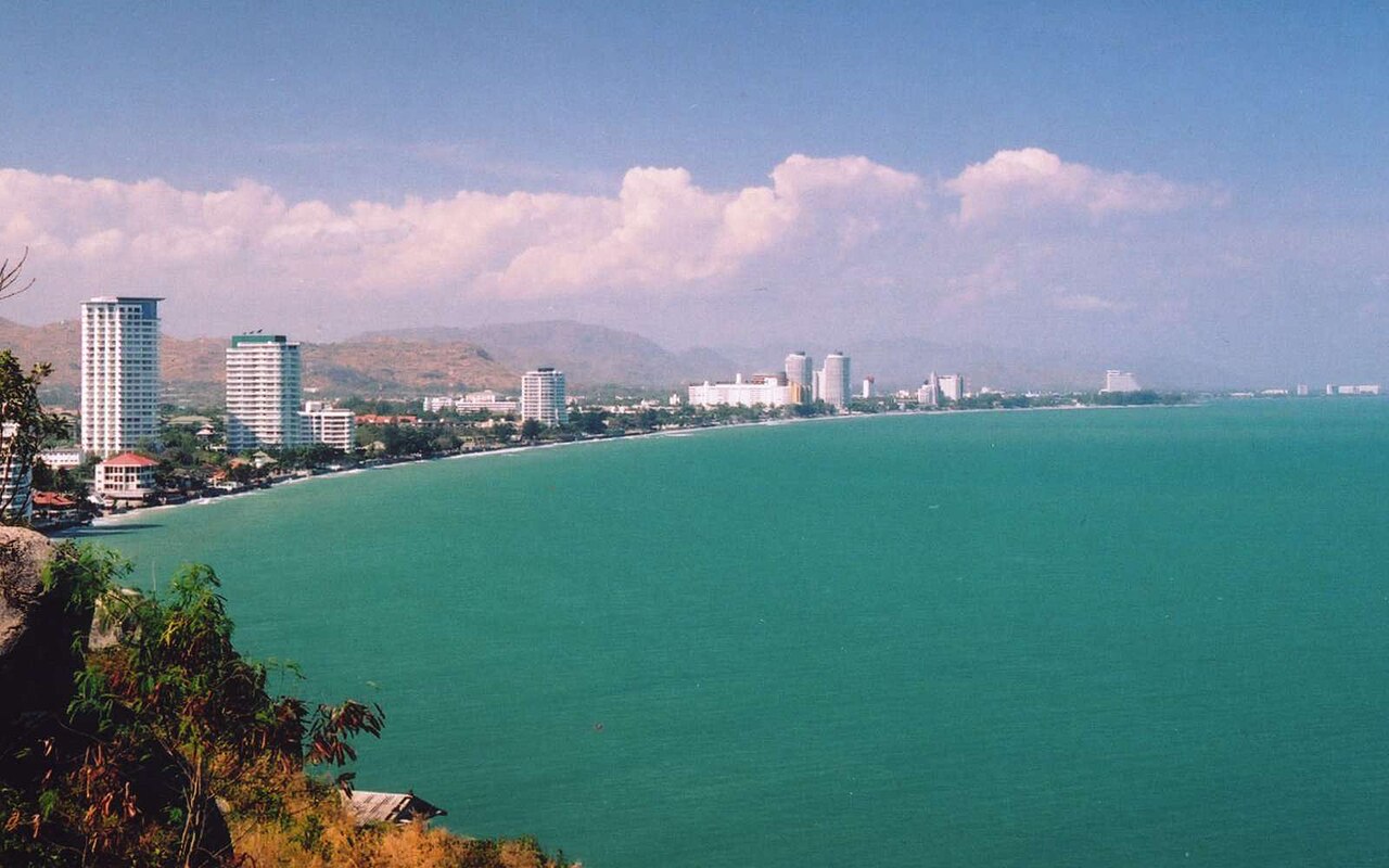 Royal Coast