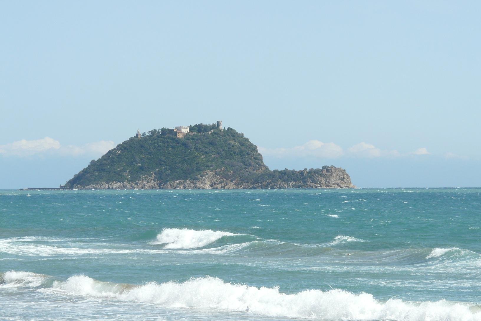 Gallinara Island Regional Park