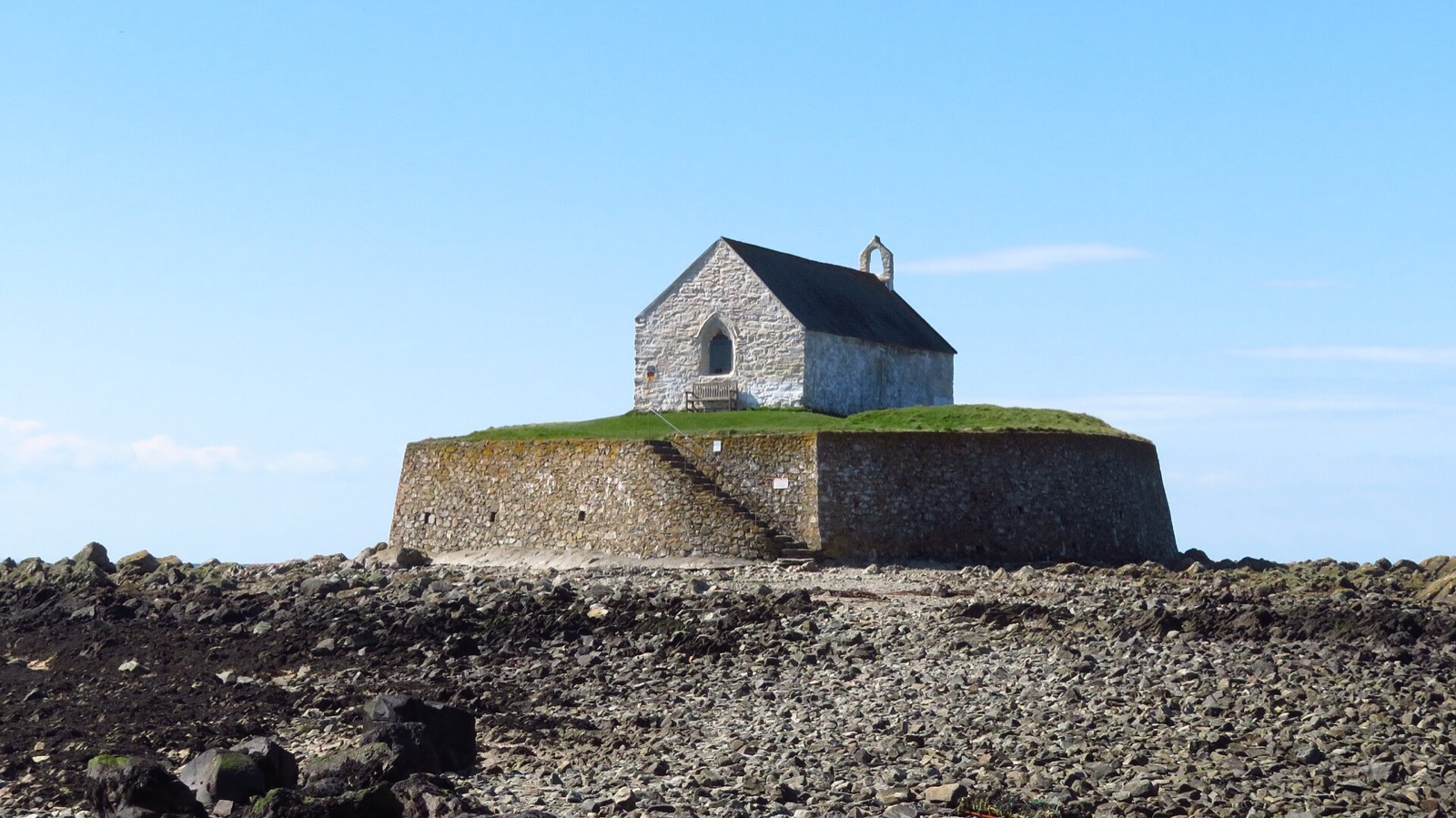 Eglwys Cwyfan